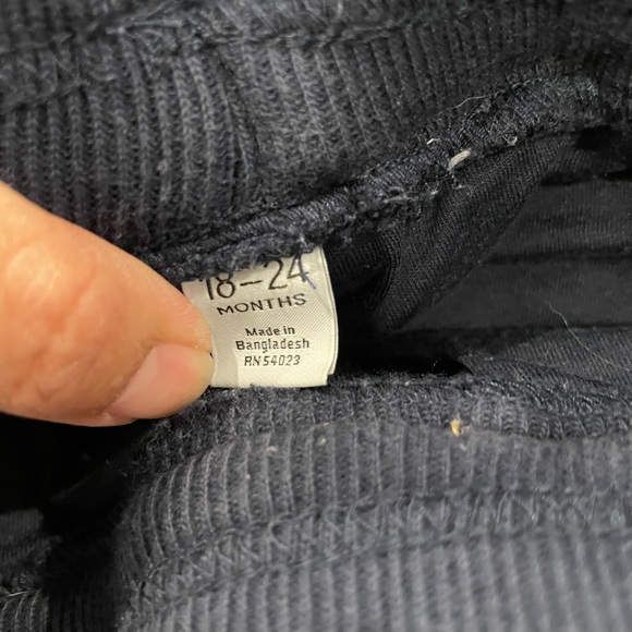 Baby Gap jean bundle - Picture 6 of 7